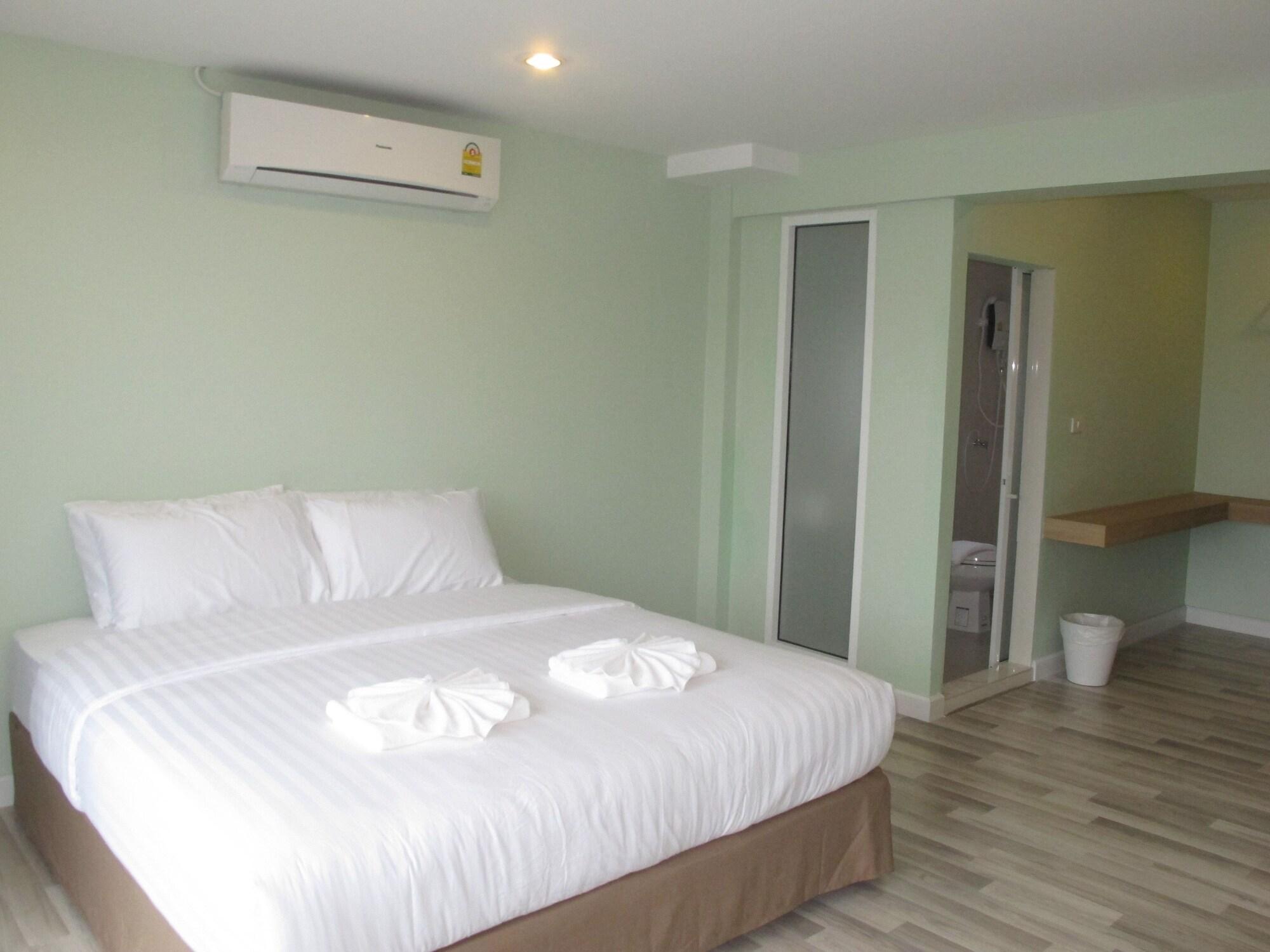 Nantra Hua Hin Hotel Екстериор снимка